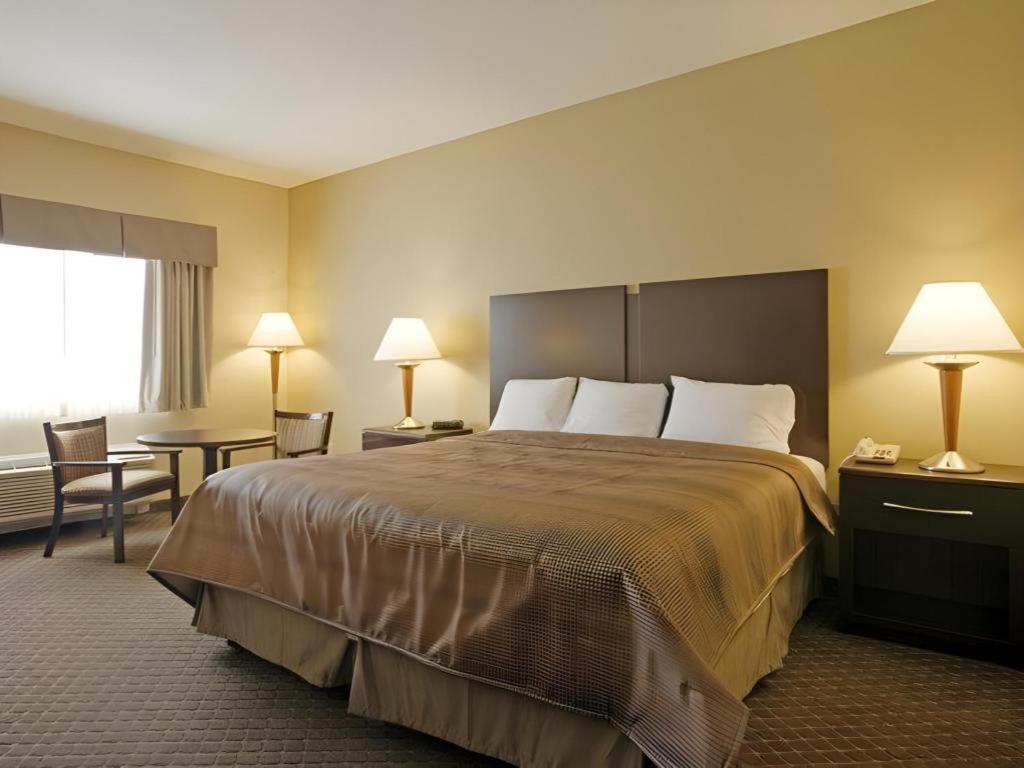 Quality Inn Smyrna Exterior photo