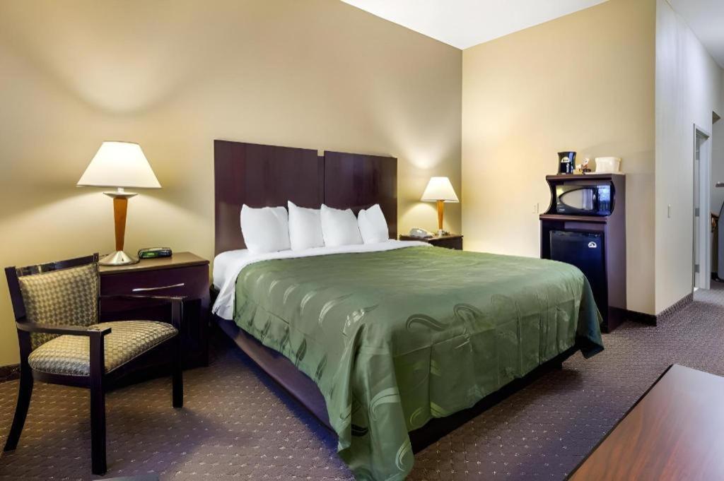 Quality Inn Smyrna Exterior photo