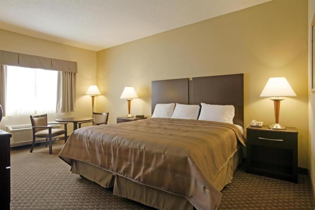 Quality Inn Smyrna Exterior photo